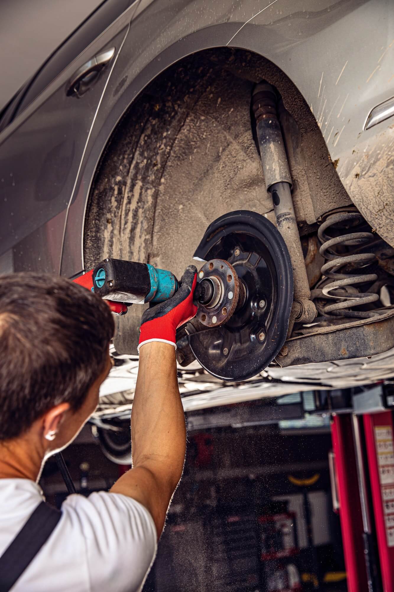auto-car-repair-service-center-1.jpg Auto Car Repair Service Center 1.jpg
